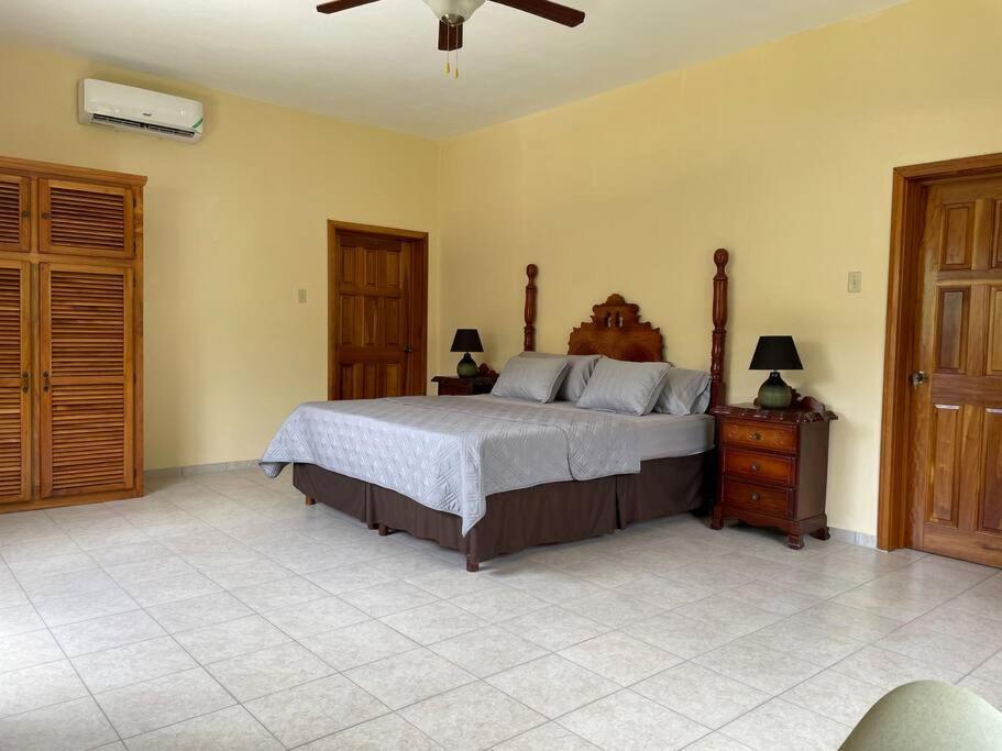 Spring Garden Mobay Resort Luxurious Apartments Montego Bay Extérieur photo